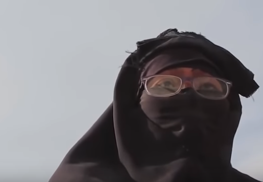 [Vidéo] Une femme de daesh affirme que violer des yézidies, "Ce n'est pas un viol dans l'islam"
