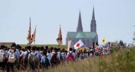 TV Libertés souhaite un bon pèlerinage de Chartres à tous les pèlerins !