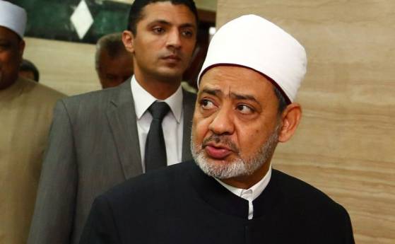 Quand le grand imam de l'université d'Al-Azhar en Égypte justifie les violences contre les femmes "à condition de ne pas briser leurs os"