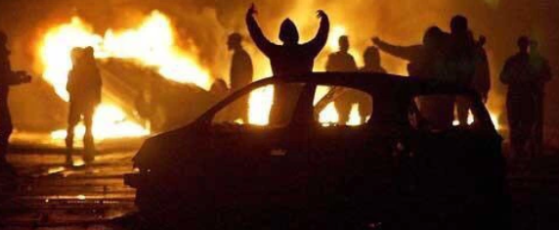 L'Intérieur ne donnera pas le nombre de voitures brûlées les 13 et 14 juillet