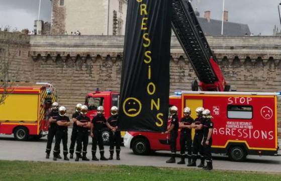 Depuis le 1er juillet en Loire-Atlantique, un pompier se fait agresser chaque jour