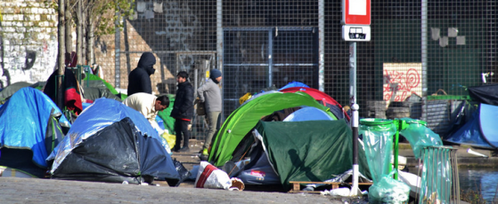 Immigration : les camps du nord de Paris au cœur de la campagne des municipales