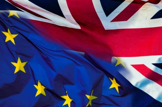 Brexit : accord à l’arraché entre Londres et Bruxelles