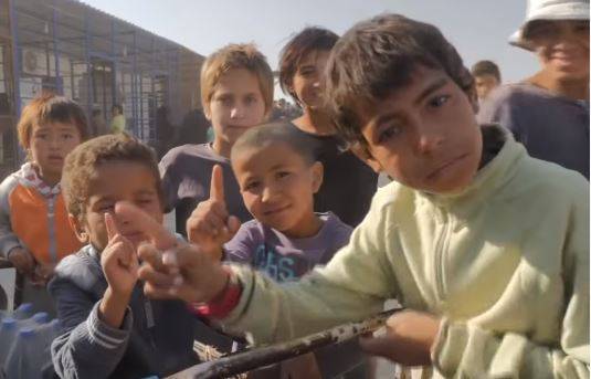 Un enfant du camp d’Al Hol en Syrie :  « On va vous tuer en vous égorgeant » (Vidéo)