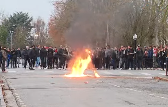 Nord : Les policiers visés par des cocktails Molotov devant le lycée de Lambersart