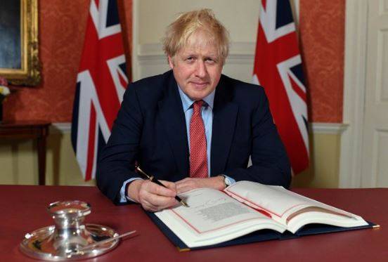 Brexit : Boris Johnson a signé l'accord de sortie du Royaume-Uni de l'Union européenne, prévue pour le 31 janvier