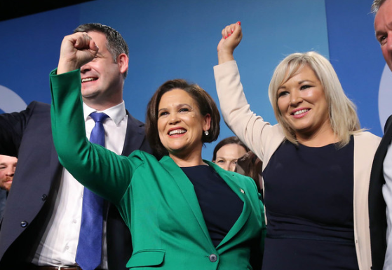 En Irlande, la percée du Sinn Féin bouleverse le système bi-partite