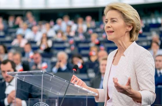 La présidente de la Commission européenne évoque un confinement pour les personnes âgées jusqu'à la fin de l'année