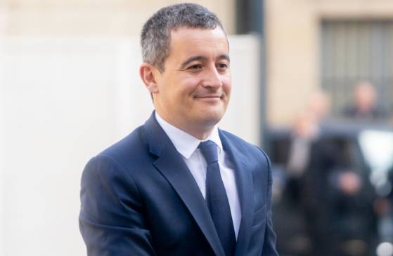 Maire et ministre, Gérald Darmanin affirme avoir été «autorisé» à cumuler les deux fonctions par E. Macron et E. Philippe