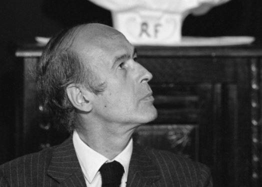 Valéry Giscard d’Estaing, il désarma la France (Présent)