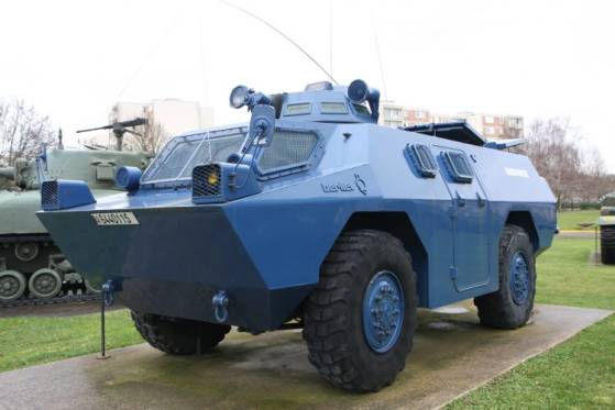 Maintien de l'ordre : la gendarmerie souhaite acquérir 90 véhicules blindés pour renouveler son parc anti-émeute.
