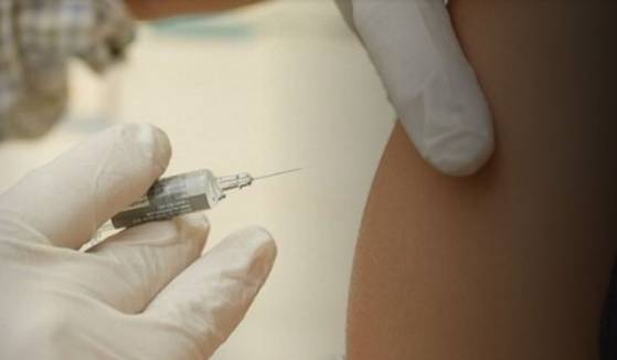 Près de 60% des Français réfractaires au vaccin anti-Covid, selon un sondage