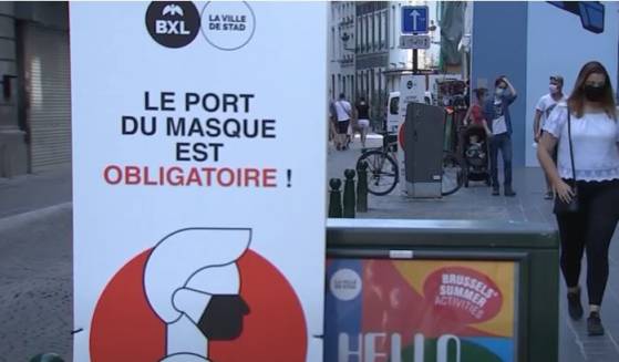 Belgique: des poursuites pour non-port du masque jugées "inconstitutionnelles" par le tribunal de police de Bruxelles