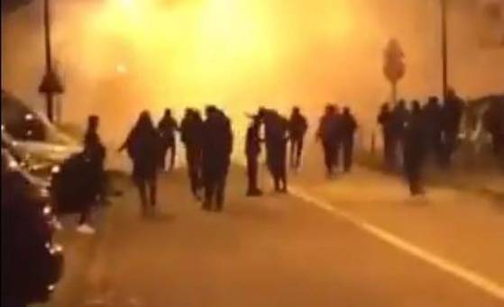 Nouvelle nuit de violences urbaines en banlieue lyonnaise. Six interpellations et une dizaine de véhicules incendiés