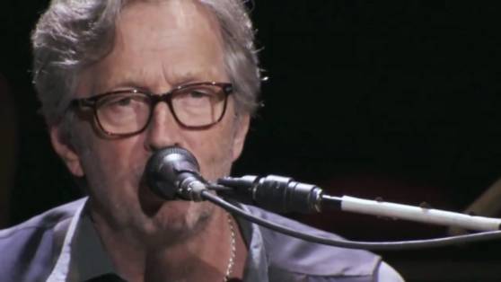 Covid-19 : Le chanteur Eric Clapton annonce qu'il ne se produira pas dans les lieux où la vaccination est obligatoire