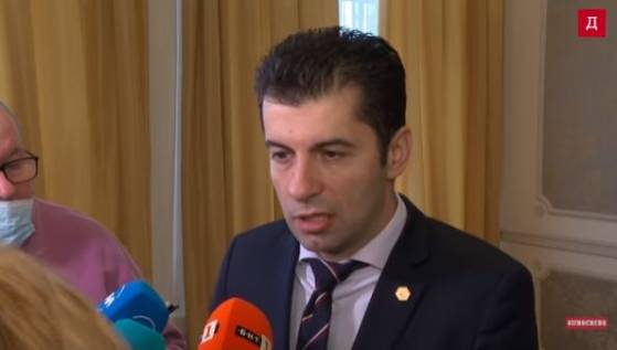 Le premier ministre bulgare au sujet des réfugiés Ukrainiens : « Ce sont nos frères. Il ne s’agit pas de la vague de réfugiés habituelle, composée de personnes aux antécédents peu clairs »
