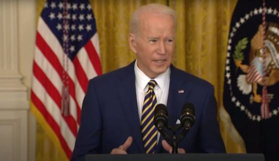 Joe Biden déclare que les États-Unis n'enverront pas de troupes ou de matériel en Ukraine en raison du risque d'entraîner le pays dans une troisième guerre mondiale