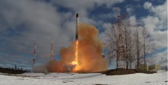 La Russie teste son missile thermonucléaire "Sarmat" à longue portée