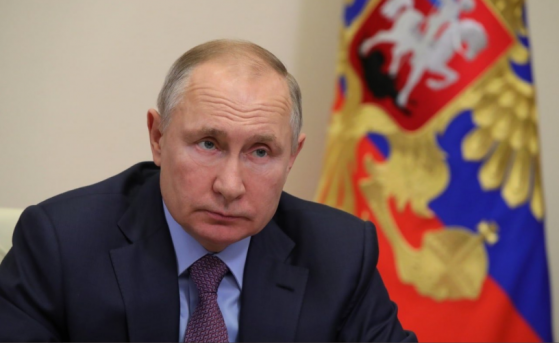 Bientôt une série sur Vladimir Poutine ? Un producteur russe souhaite créer un "House of Cards" sur le président